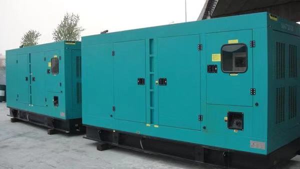 衡水康明斯400kw大型柴油二手发电机组