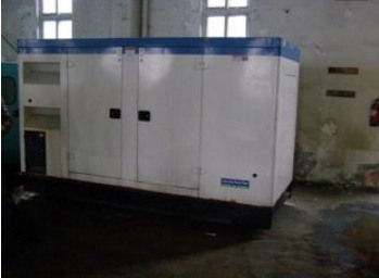 衡水康明斯150kw大型柴油二手发电机组