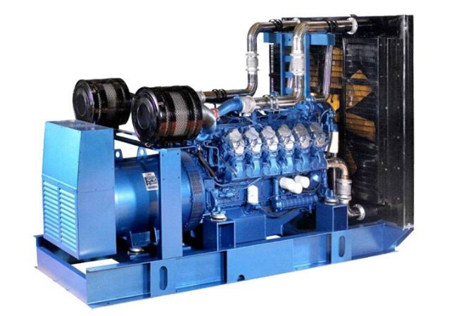 衡水康明斯30kw小型柴油二手发电机组